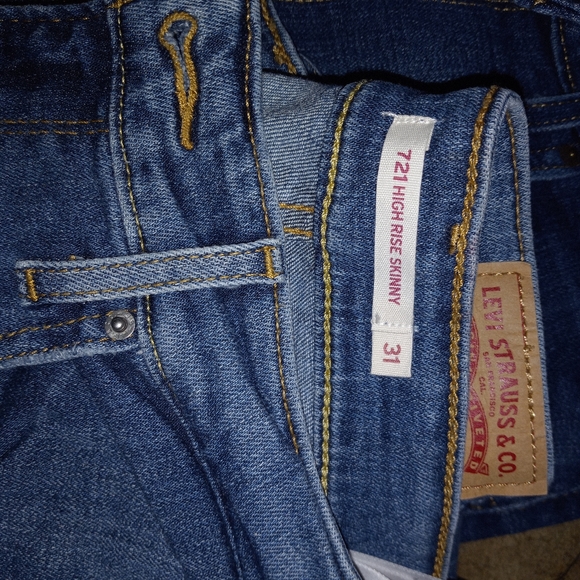 Levi's universal threads and other name brands of women's jeans - Picture 13 of 16